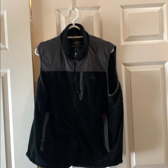 LLBean Vest - Picture 2 of 3